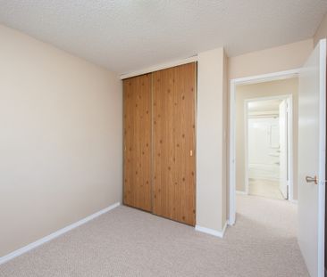 Fernwood Apartments - Photo 6