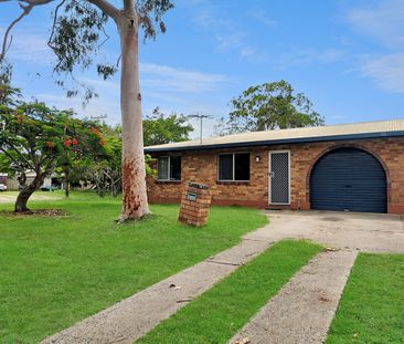 1/1 Barfoot Street, Kawana - Photo 1