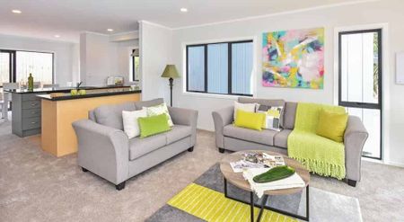 Sunny and Spacious house in great location - Photo 5