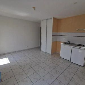 Appartement à louer 1 pièce 24.79m² - Photo 2