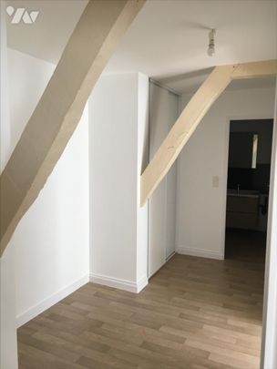 Pour visiter et renseignements appeler le 02.23.55.91.17 VITRE, Centre Ville. Un bel apparteme... - Photo 1