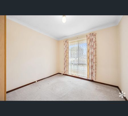 1 Tully Court, Bull Creek, WA 6149 - Photo 5