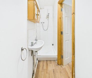 Studio to rent - Photo 6