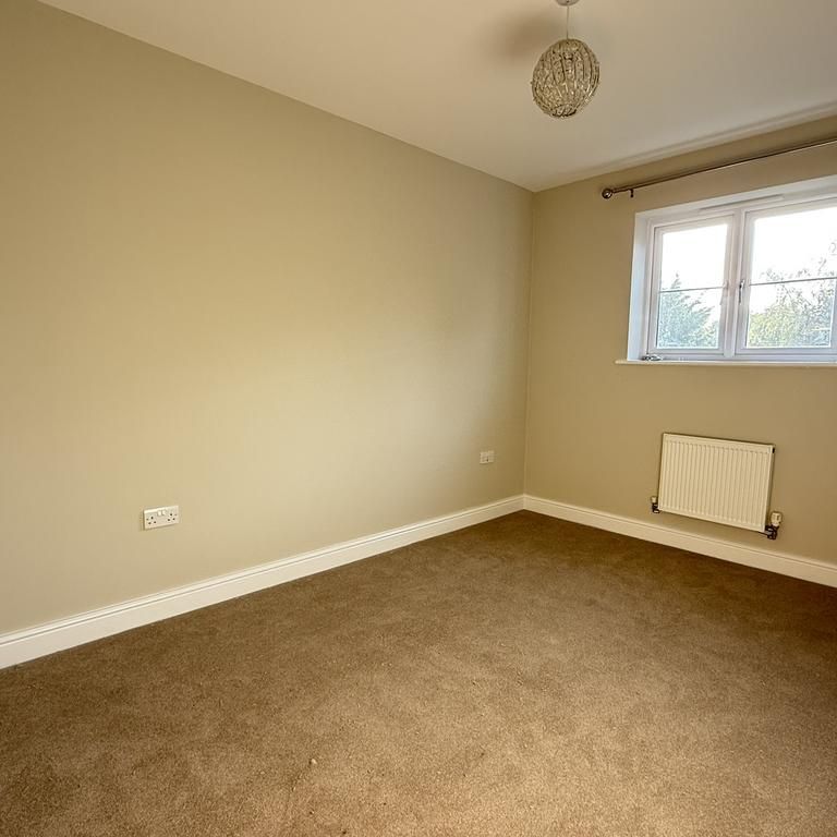 3 bedroom detached house to rent - Photo 1