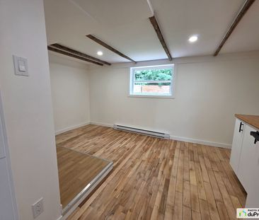 906, Short, Sherbrooke (Mont-Bellevue) à louer - Photo 3