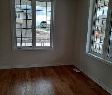 For Lease - 31 Sara Drive, Thorold, Ontario - Photo 2