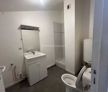 Location Appartement 1 pièces 25 m2 à Saint-Médard-de-Guizières - Photo 3