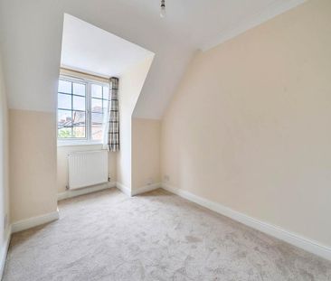 4 bedroom detached house to rent - Photo 3