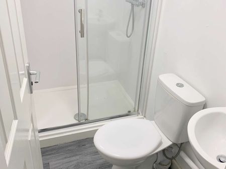 6 Bedroom Student House available in Kensington, Liverpool! Academic Year 23/24 - Photo 5