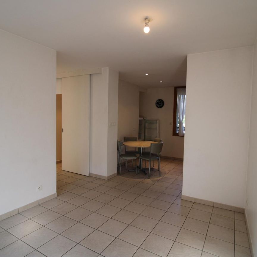 Location Appartement 2 pièces 45m² EYBENS 38320 - Photo 1