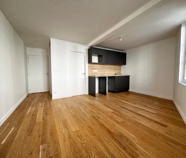 Location Appartement 2 pièces 36m² ANGOULEME 16000 - Photo 4