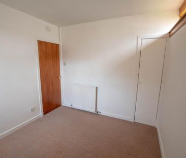 3 bedroom bungalow to rent - Photo 1