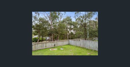 Two bedroom villa surrounded by peaceful native landscapes - Photo 4