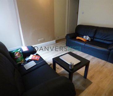 3 bedroom terraced house to rent - Photo 2