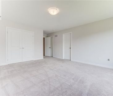 73 PRINCE PHILLIP Boulevard, Ayr, Ontario, N0B1E0 - Photo 3