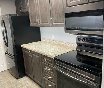 For Lease - 75 Ellen Street Unit# 508, Barrie, Ontario - Photo 4