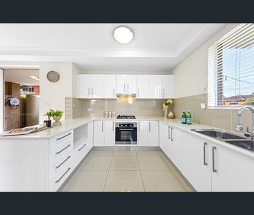 Unit 1/77 Park St, Campsie, NSW 2194 - Photo 5
