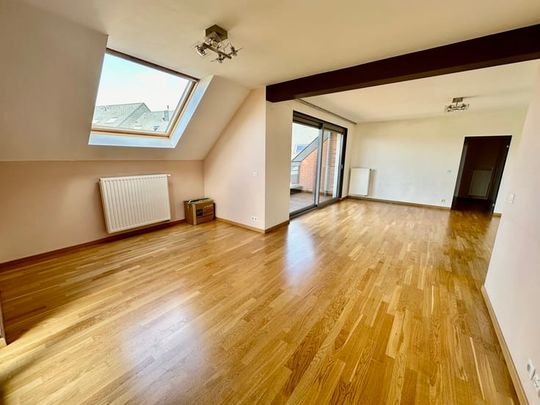 Appartement te huur - Photo 1