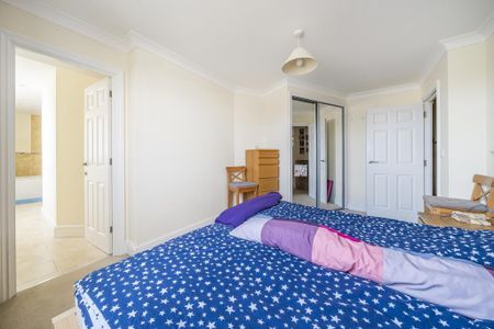 2 bedroom flat to rent - Photo 5