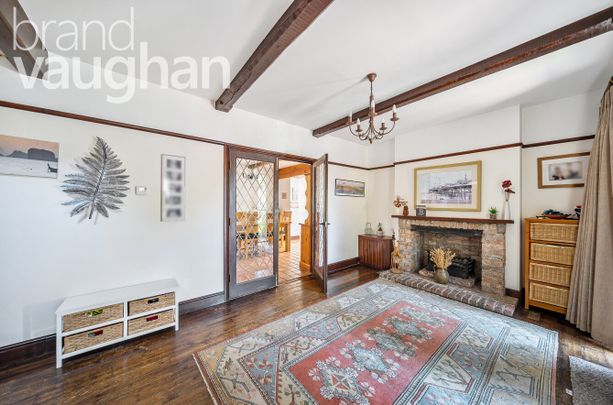 5 bedroom house to rent - Photo 1