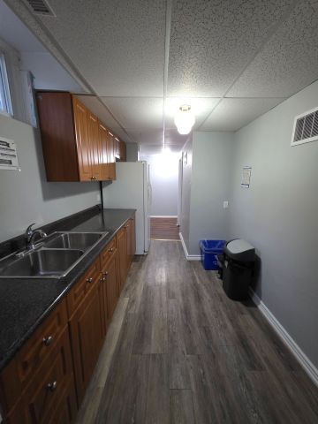 For Lease - 75 Glenthorne Drive Unit# Bsmt, Toronto, Ontario - Photo 3