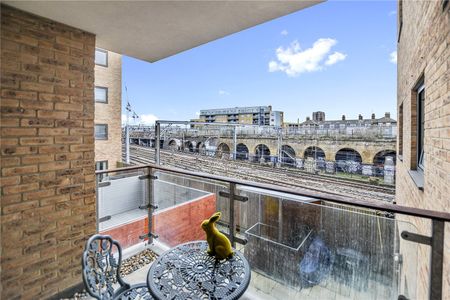 Cheshire Street, E2 - Photo 3
