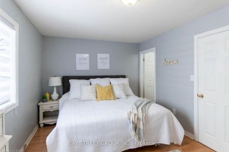 Detached Home For Lease | X8147144 - Photo 2