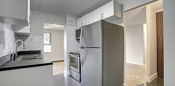 Millard Manor Apartments - Photo 2