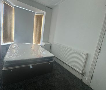 Room in a Shared House, Burlington Road, B10 - Photo 3