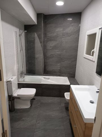 Piso de alquiler en Avenida de la Constitución, San Miguel - Photo 5