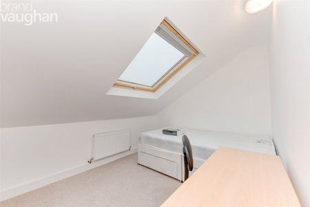 6 bedroom house to rent - Photo 3