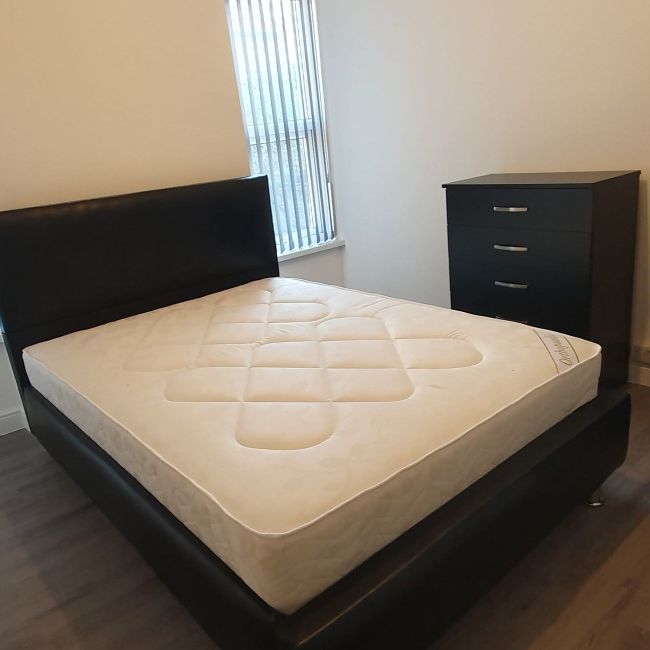 32 (6-BED) Kings Road, Canton, Cardiff, CF11 9DA - Photo 1