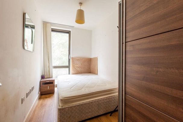 3 bedroom flat to rent - Photo 1