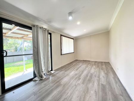 Modern Four Bedroom Home&excl;&excl;&excl; - Photo 4