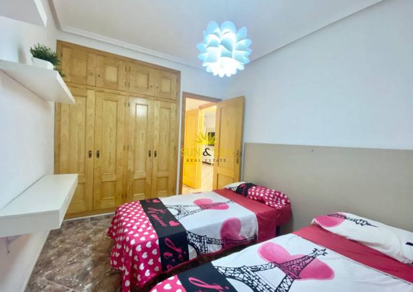 APARTMENT FOR RENT 100 METERS FROM THE BEACH IN TORREVIEJA - ALICANTE PROVINCE