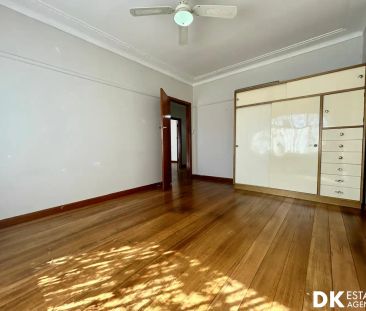 16 Stonemark St, Sunshine VIC 3020 - Photo 3