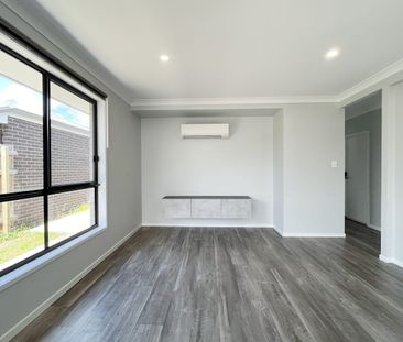 Modern Family Living with 2.7m High Ceilings | Built 2022 | Smart L... - Photo 2