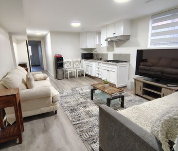 For Lease - 70 Orsett Street, Oakville, Ontario - Photo 4