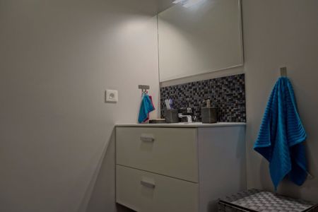 Location Appartement 2 pièces Meublé 43m² AJACCIO 20090 - Photo 5