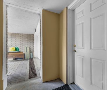 For Lease - 75 Woodville Avenue Unit# Lower, Toronto, Ontario - Photo 3