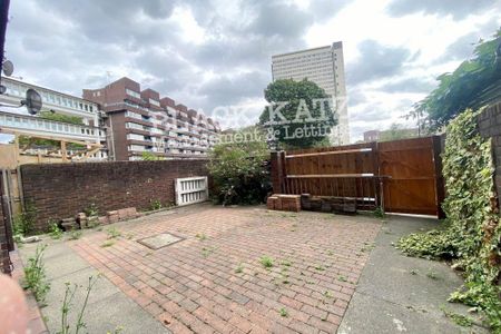 4 bedroom apartment to rent - Photo 2