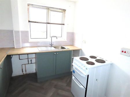 2 bedroom terraced house to rent - Photo 3