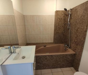 Location Appartement 2 pièces 46m² JARVILLE LA MALGRANGE 54140 - Photo 5