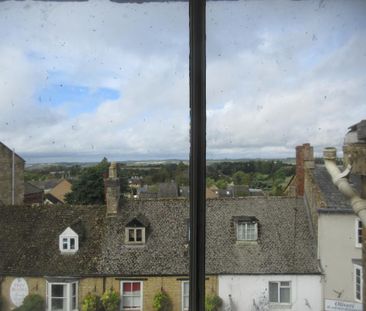 3 bedroom flat to rent - Photo 3