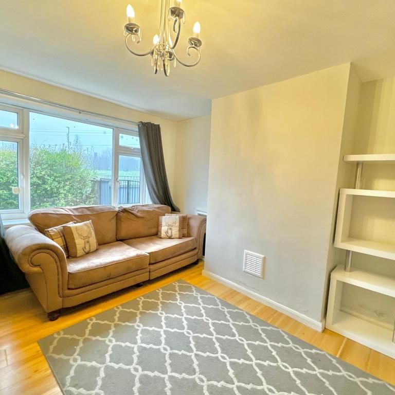 2 bedroom semi-detached house to rent - Photo 1