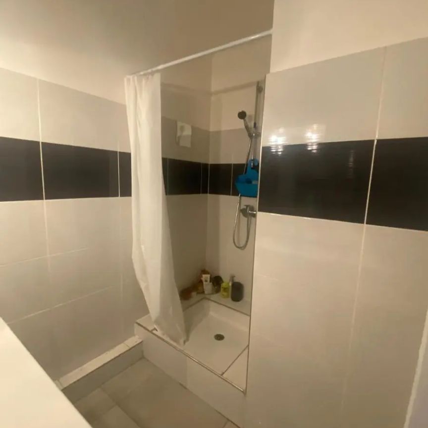 Appartement à louer 3 pièces 59.5m² - Photo 1