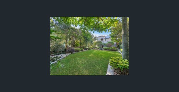 Picture Perfect Workers Cottage - Photo 1