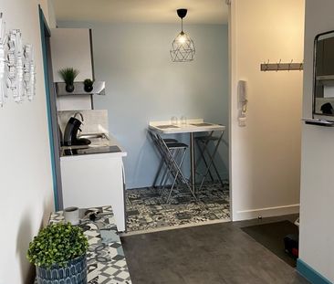 Location Appartement 2 pièces 36m² ORLEANS 45000 - Photo 2