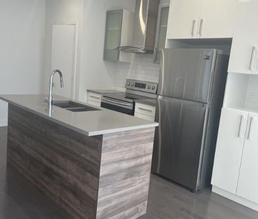 Condo 2 chambres et 2 salles de bain - 12e mois gratuit - Photo 1