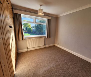 3 bedroom bungalow to rent - Photo 3